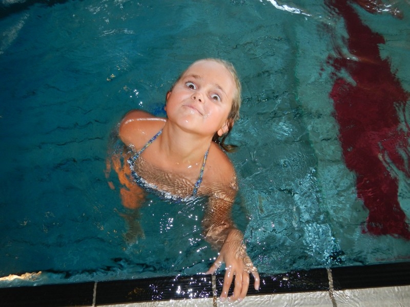 Village Camps International Summer Camp Leysin, Switzerland 2025-08-09 https://www.villagecamps.com/journals_admin/images/699-1-green swim (2).jpg